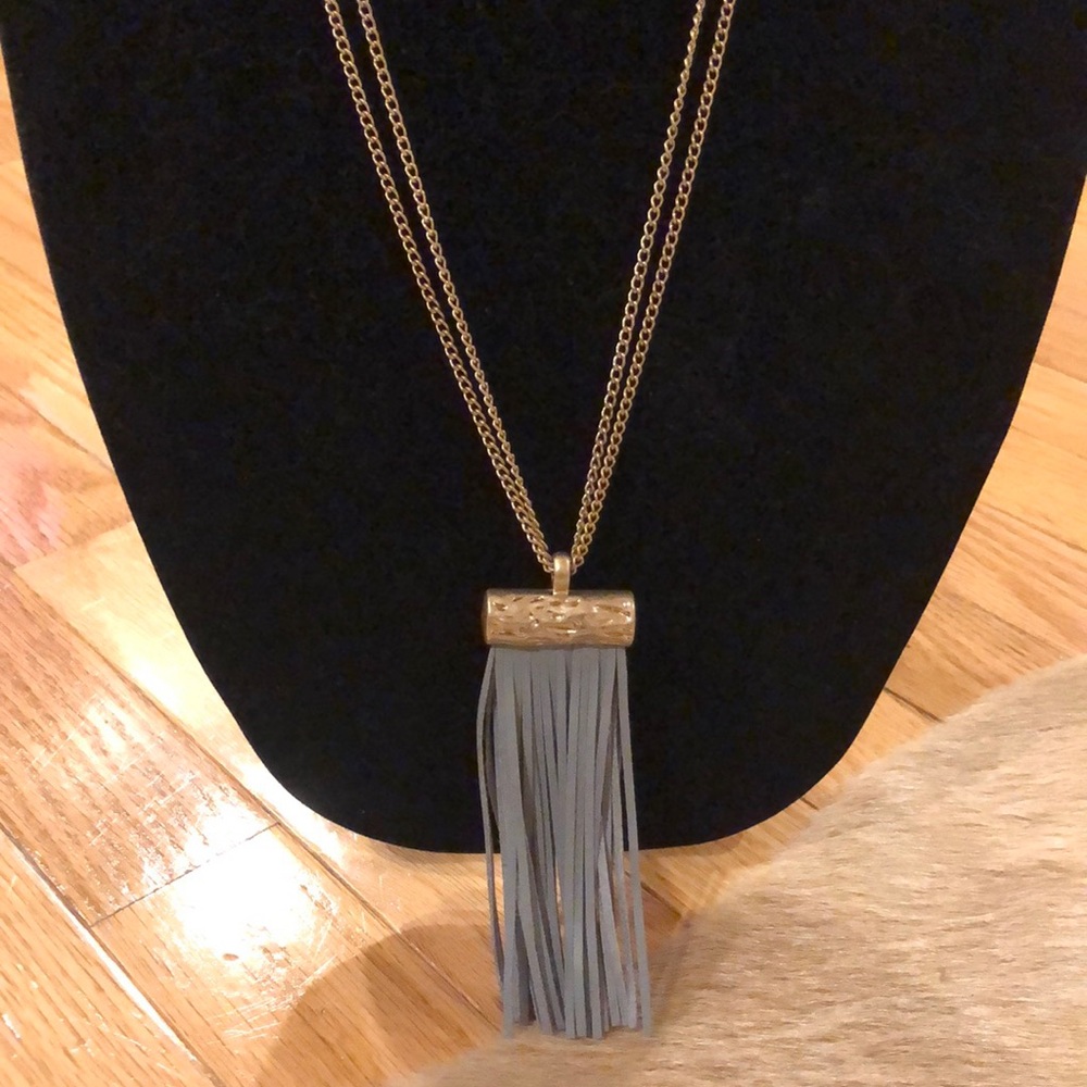 Plunder 16 inch tassel necklace
